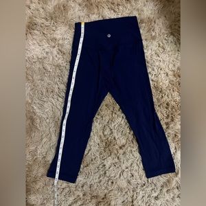 Lululemon Navy blue align capris. Nearly new.